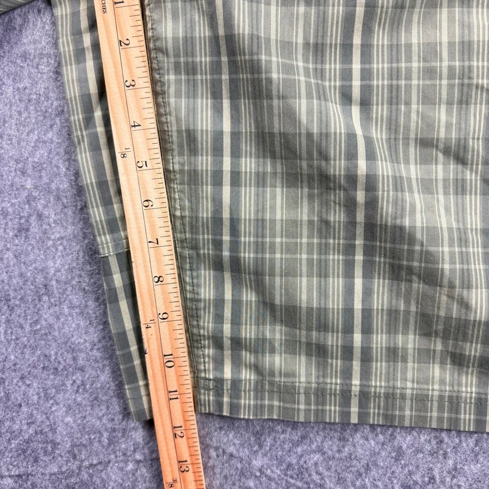 Columbia Omni-Wick Green Plaid Cargo Shorts Mens 40 Hiking Outdoor AM4083 - Picture 3 of 12